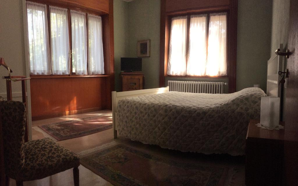 Agriturismo Mezzaluna Hotel Montalto Pavese Camera foto